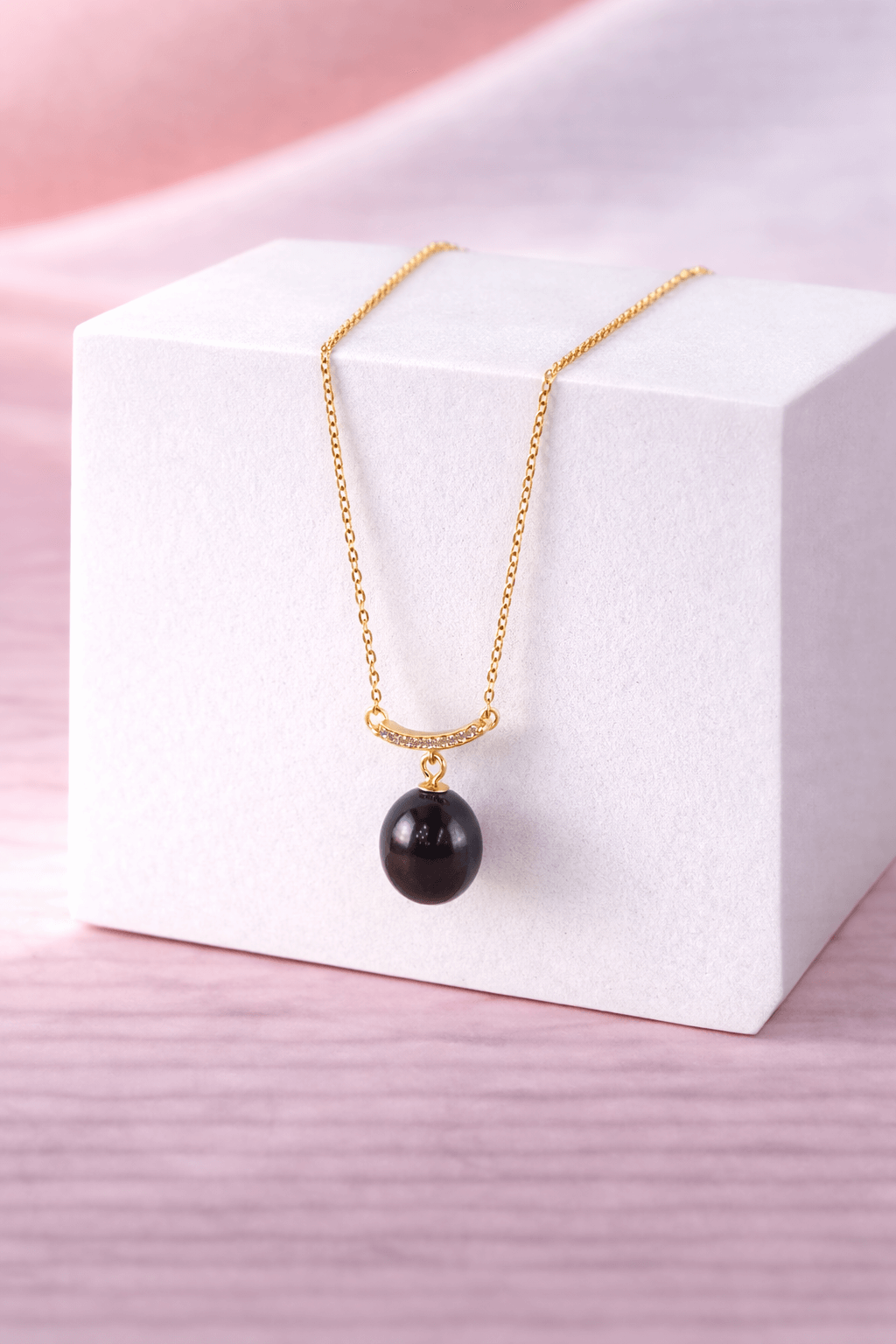 Black Drop Pendant Necklace