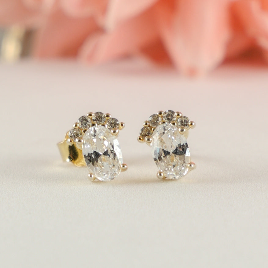 Gold Oval Halo Stud Earrings