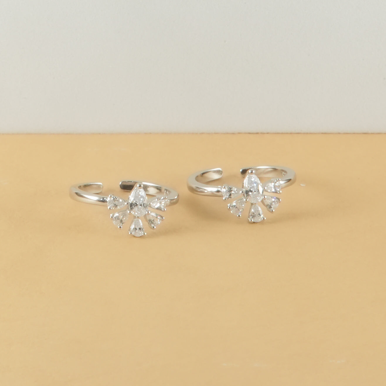 Floral Sparkle Adjustable Toe Rings in 925 Silver