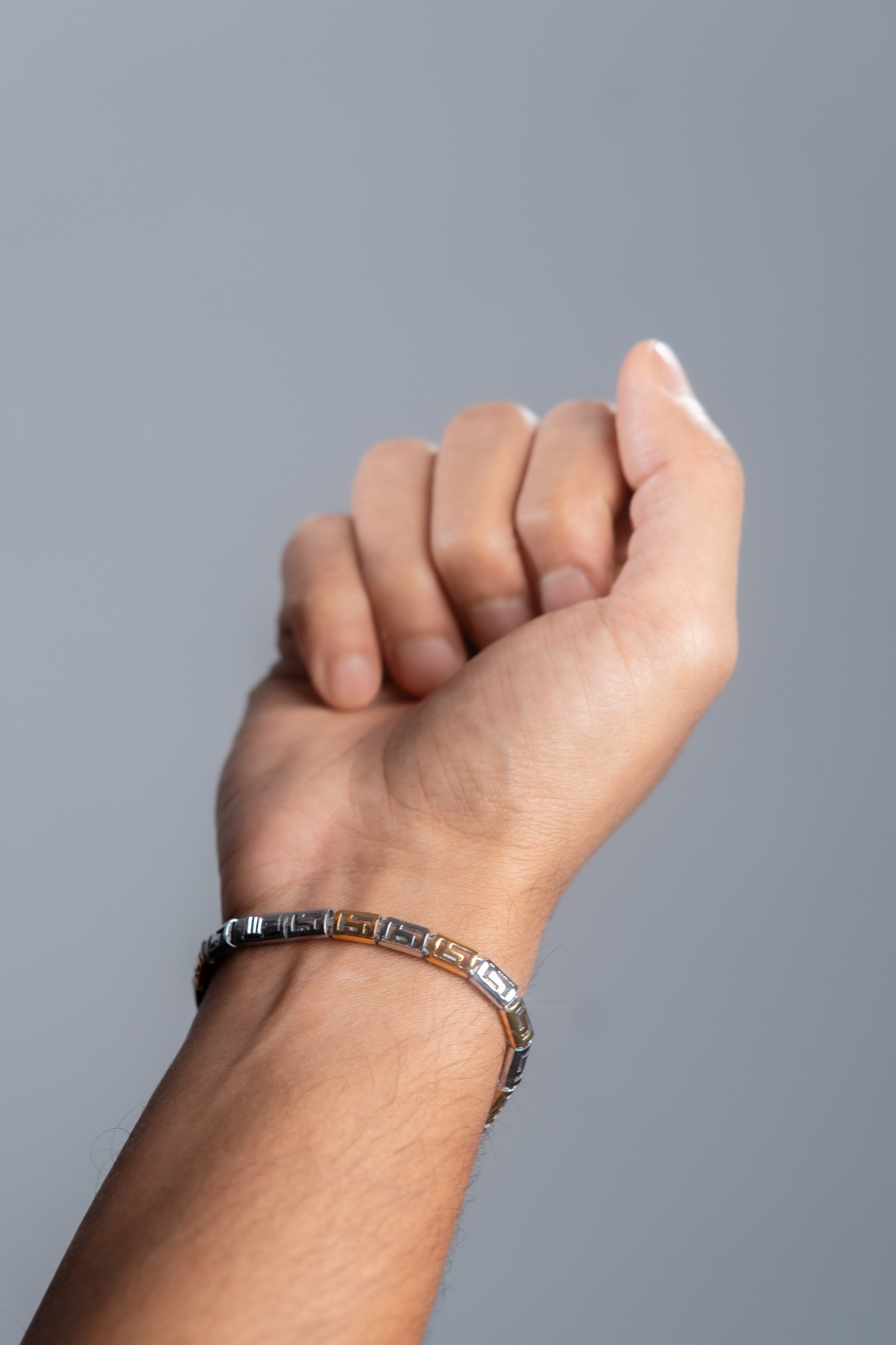 Dual Tone Geometric Link Bracelet