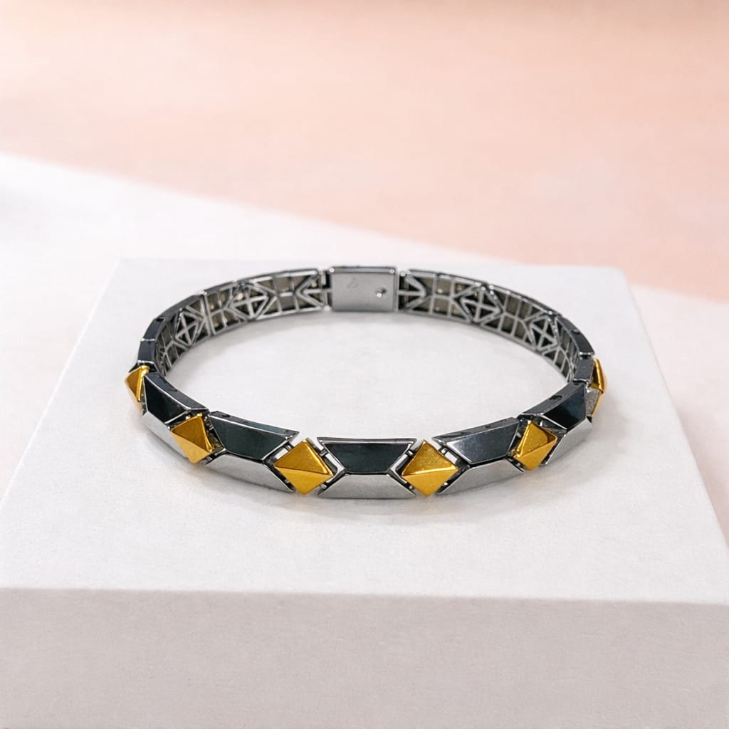 Modern Two-Tone Geometric Link Bracelet