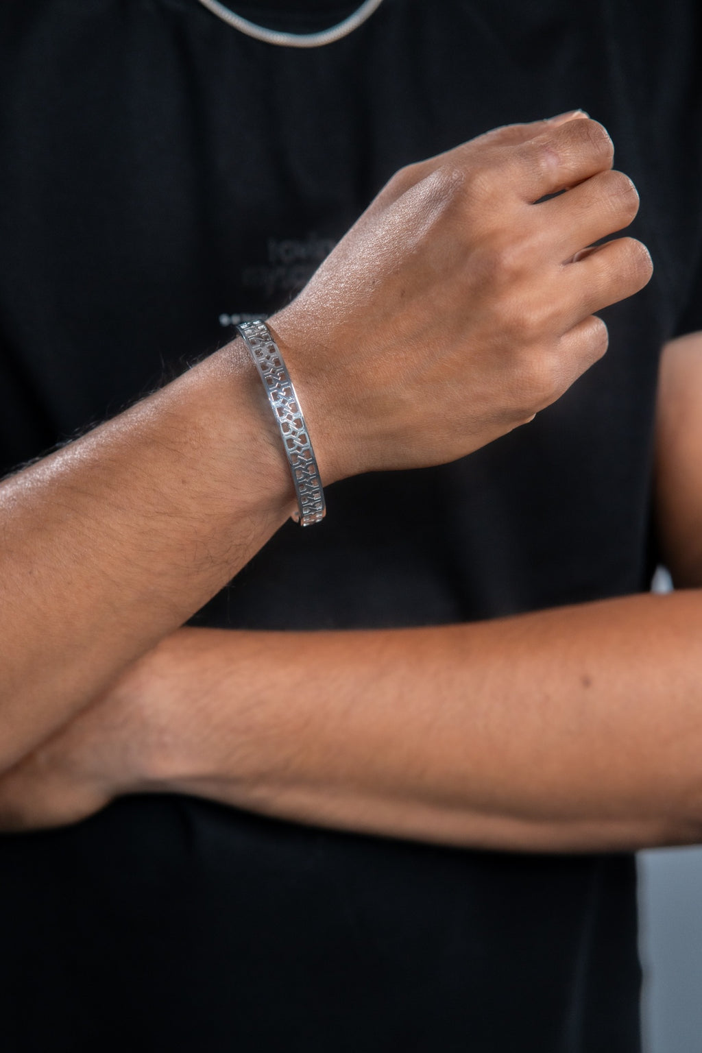 Silver Geometric Cutwork Cuff Open Kada